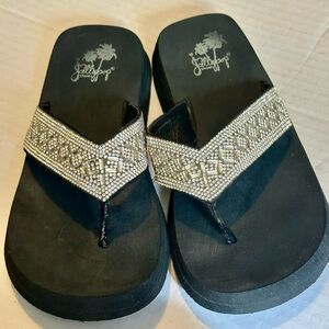Jelly pop Black Sandals with Silver Accents, 8M